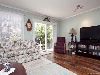 Photo 2: 28 1050 8TH STREET in COURTENAY: CV Courtenay City Row/Townhouse for sale (Comox Valley)  : MLS®# 701893