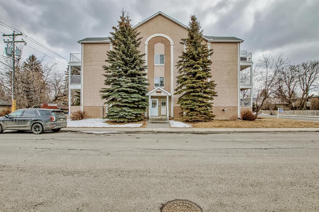 Main Photo: 203 6148 Bowness Road NW in Calgary: Bowness Apartment for sale : MLS®# A2037442