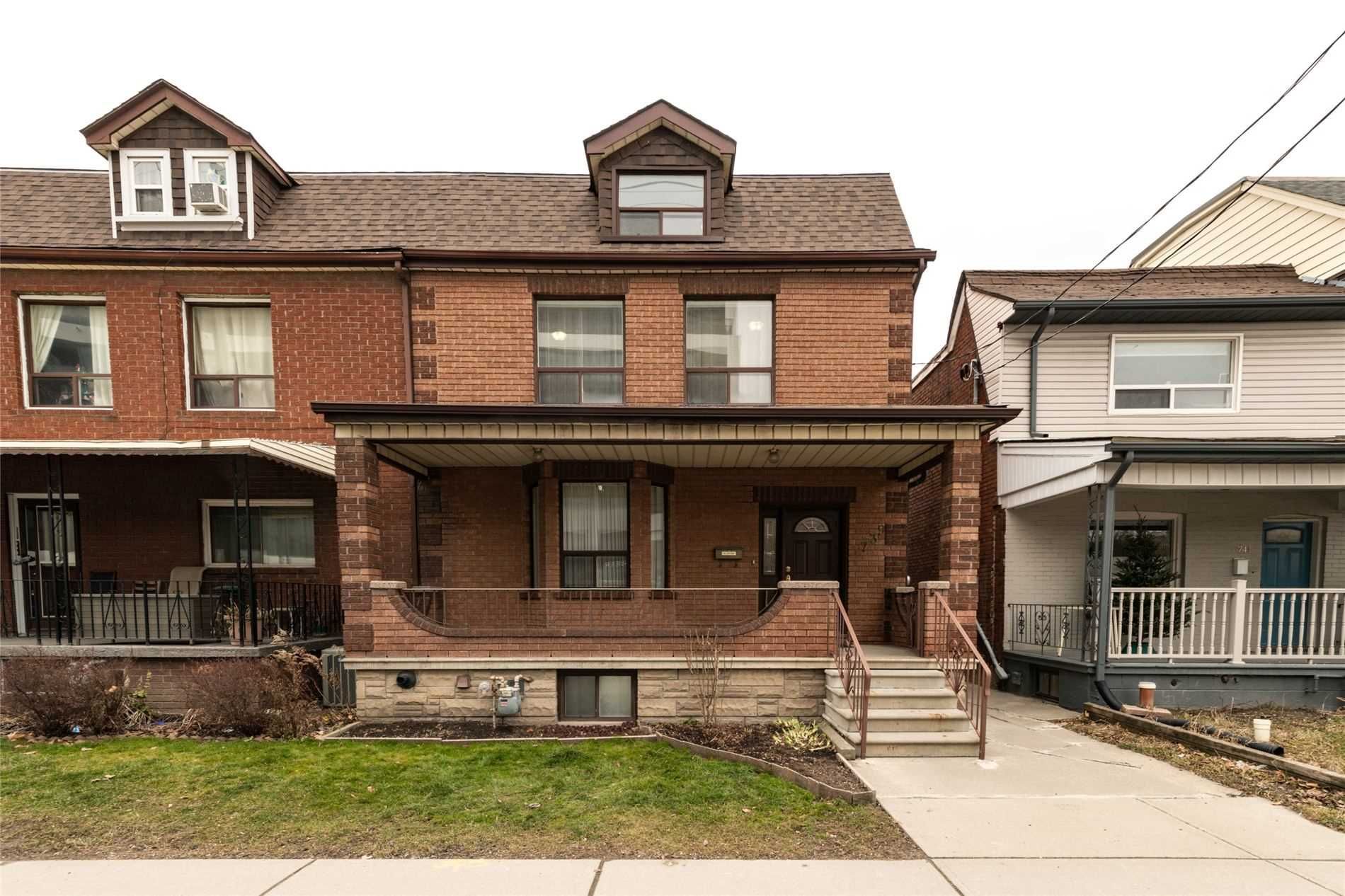 Main Photo: 739 Dupont Street in Toronto: Dovercourt-Wallace Emerson-Junction House (2-Storey) for sale (Toronto W02)  : MLS®# W5866609