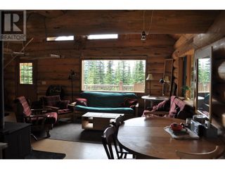Photo 8: 201 PRAIRIE ROAD in Smithers: Recreational for sale : MLS®# R2788317