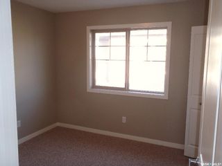 Photo 8: 31 5545 BLAKE Crescent in Regina: Lakeridge Addition Residential for sale : MLS®# SK927630