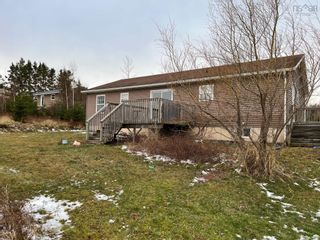 Photo 3: 42 Douglas Road in Alma: 108-Rural Pictou County Residential for sale (Northern Region)  : MLS®# 202227563