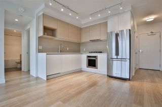 Photo 2: 1702 657 WHITING Way in Coquitlam: Coquitlam West Condo for sale in "Lougheed Heights" : MLS®# R2435457