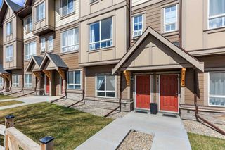 Photo 4: 978 Sherwood Boulevard NW in Calgary: Sherwood Row/Townhouse for sale : MLS®# A2128307