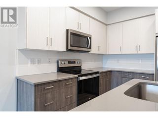 Photo 10: 2301 Carrington Road Unit# 423 Westbank Centre: Okanagan Shuswap Real Estate Listing: MLS®# 10301924