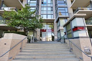 Photo 2: 205 750 W 12TH Avenue in Vancouver: Fairview VW Condo for sale in "TAPESTRY" (Vancouver West)  : MLS®# R2718984