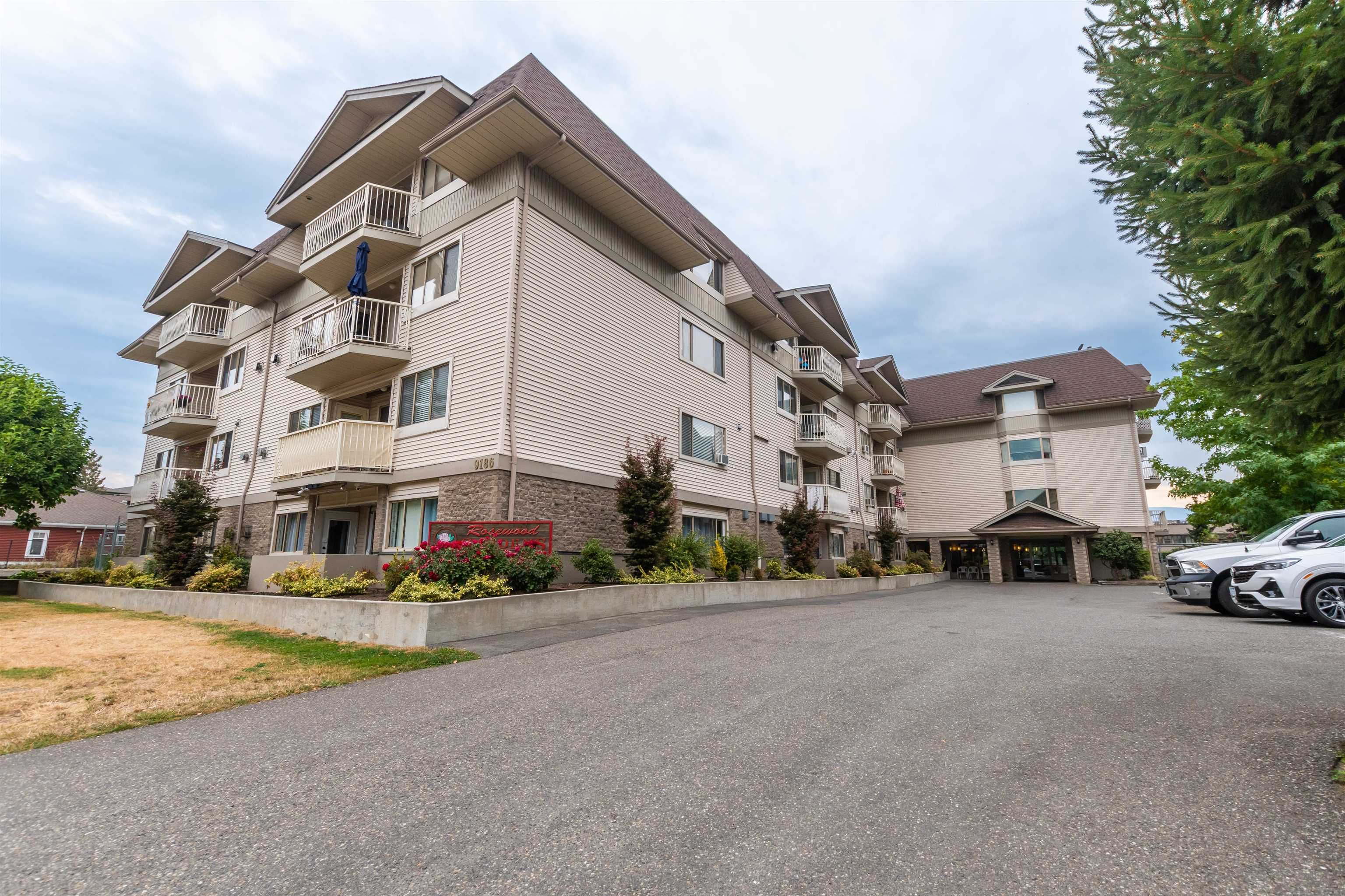 Main Photo: 406 9186 EDWARD Street in Chilliwack: Chilliwack Proper West Condo for sale in "Rosewood Gardens" : MLS®# R2727519