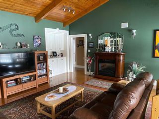 Photo 6: 284 Connors Road in Clydesdale: 302-Antigonish County Residential for sale (Highland Region)  : MLS®# 202224919