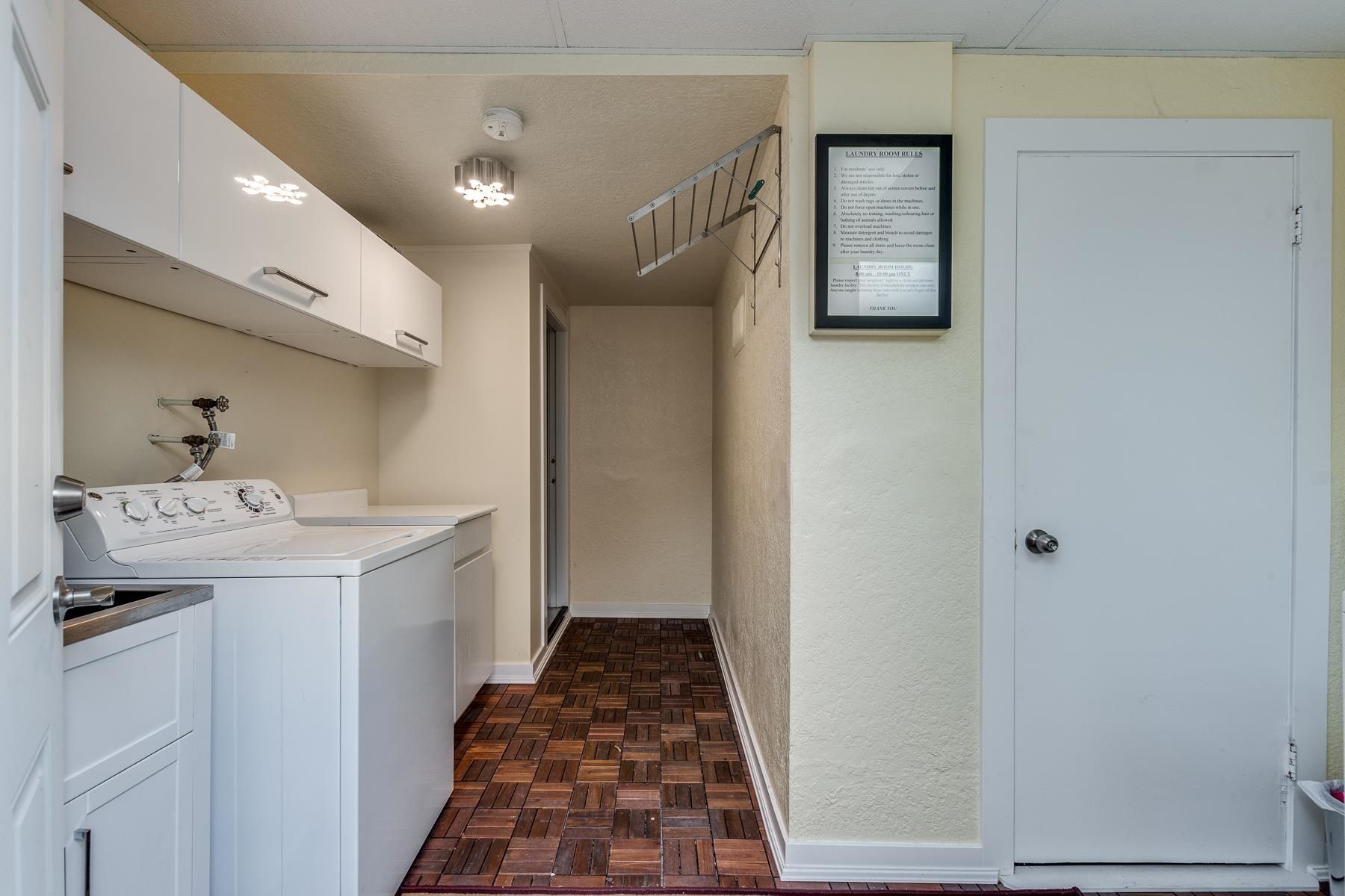 Photo 25: Photos: 707 THIRTEENTH Street in New Westminster: West End NW Triplex for sale : MLS®# R2637008