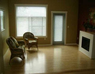 Photo 2: 42 15075 60TH AV in Surrey: Sullivan Station Townhouse for sale in "Nature's Walk" : MLS®# F2611164