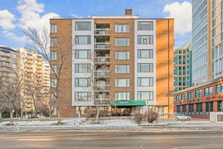 Main Photo: 270 310 8 Street SW in Calgary: Downtown Commercial Core Apartment for sale : MLS®# A2018029