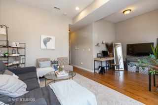 Photo 4: 1645 W Huron Street Unit 2F in Chicago: CHI - West Town Residential Lease for sale ()  : MLS®# 11302021