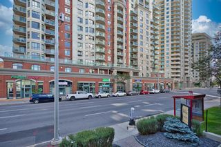 Photo 2: 808 1111 6 Avenue SW in Calgary: Downtown West End Apartment for sale : MLS®# A2071853
