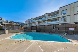 Photo 33: 107 1840 E SOUTHMERE Crescent in Surrey: Sunnyside Park Surrey Condo for sale in "Southmere Mews" (South Surrey White Rock)  : MLS®# R2785383