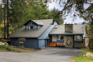 Photo 1: 600 Cromar Rd in North Saanich: NS Deep Cove House for sale : MLS®# 959726
