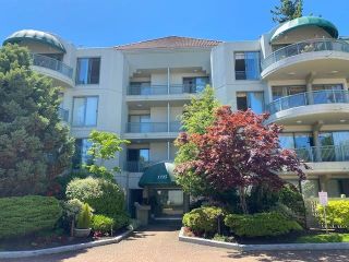 Photo 37: 406 1725 MARTIN Drive in Surrey: Sunnyside Park Surrey Condo for sale in "SOUTHWYND" (South Surrey White Rock)  : MLS®# R2873567