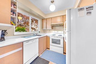 Photo 13: 143 511 GATENSBURY Street in Coquitlam: Central Coquitlam Townhouse for sale in "PEDDLE CRREEK" : MLS®# R2743899