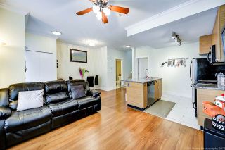 Photo 8: 102 7418 BYRNEPARK WALK in Burnaby: South Slope Townhouse for sale (Burnaby South)  : MLS®# R2356534