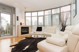 Photo 2: 602 1050 SMITHE Street in Vancouver: West End VW Condo for sale in "THE STERLING" (Vancouver West)  : MLS®# R2118981