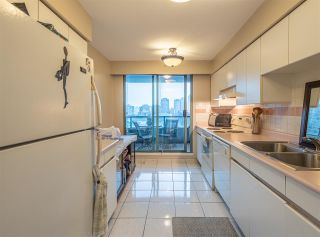 Photo 10: 501 888 HAMILTON Street in Vancouver: Downtown VW Condo for sale in "ROSEDALE GARDEN" (Vancouver West)  : MLS®# R2518975