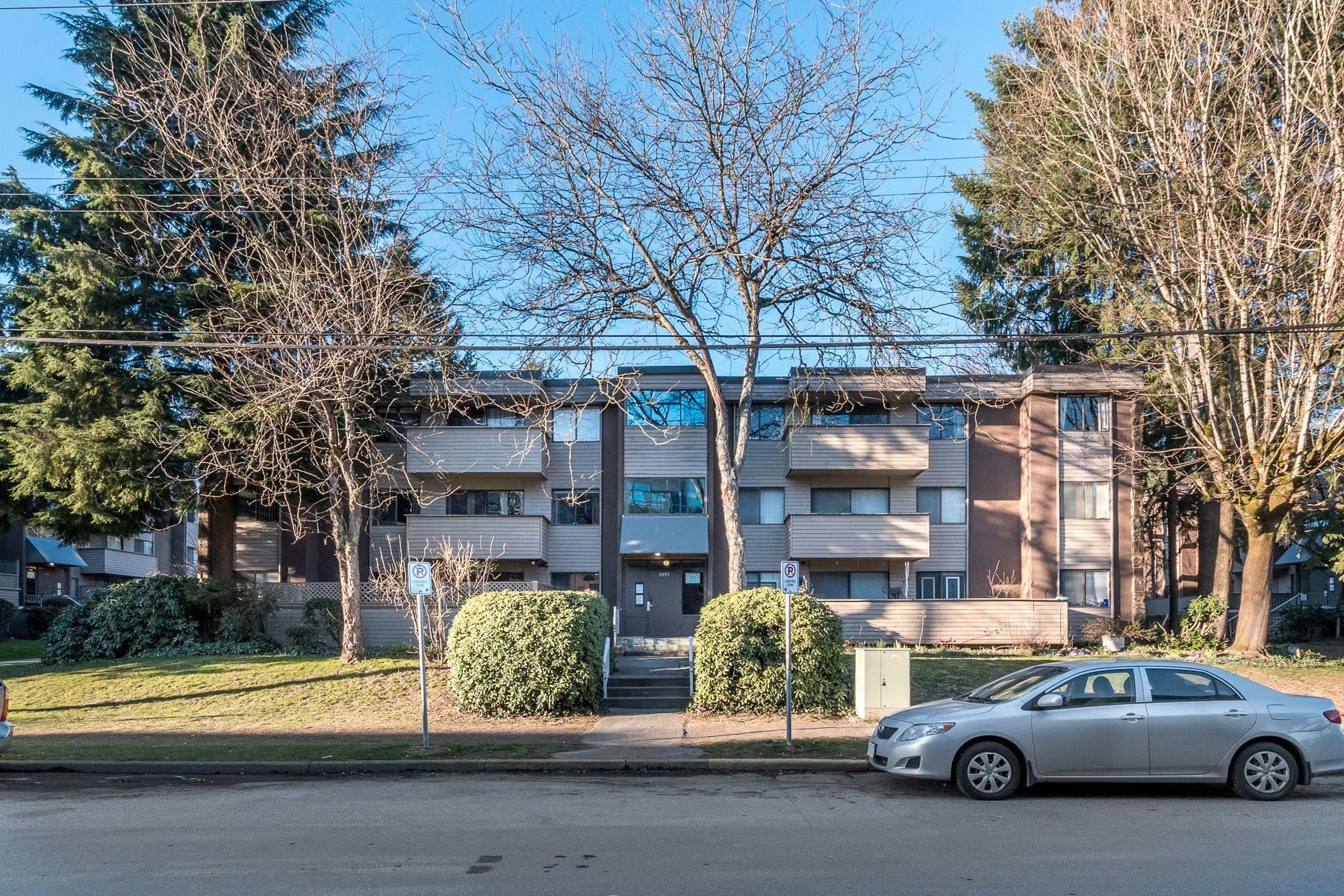 Main Photo: 34 2437 KELLY Avenue in Port Coquitlam: Central Pt Coquitlam Condo for sale in "Orchard Valley Estates" : MLS®# R2662660