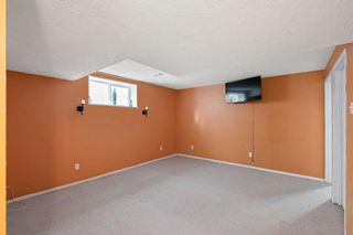 Photo 18: 325 Everglen Rise SW in Calgary: Evergreen Detached for sale : MLS®# A2073945