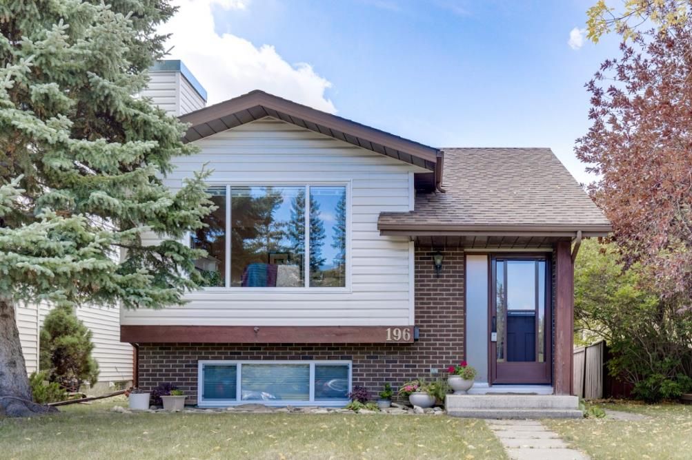 Main Photo: 196 Edgedale Way NW in Calgary: Edgemont Detached for sale : MLS®# A1147191