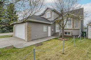 Photo 2: 73 Somerset Way SW in Calgary: Somerset Detached for sale : MLS®# A1214704