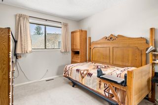 Photo 11: 16 118 Strathcona Road SW in Calgary: Strathcona Park Semi Detached for sale : MLS®# A1187934
