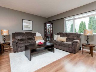Photo 4: 606 GODWIN CRT CT in Coquitlam: Coquitlam West Condo for sale : MLS®# V1115429