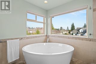 Photo 26: 880 Monarch Dr in Courtenay: House for sale : MLS®# 950369