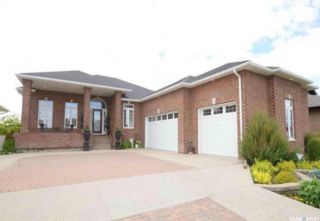 Photo 1: 175 Calypso Drive in Moose Jaw: VLA/Sunningdale Residential for sale : MLS®# SK923513