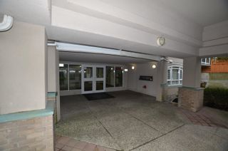 Photo 23: 406 10523 UNIVERSITY Drive in Surrey: Whalley Condo for sale in "GRANDVIEW COURT" (North Surrey)  : MLS®# R2747407