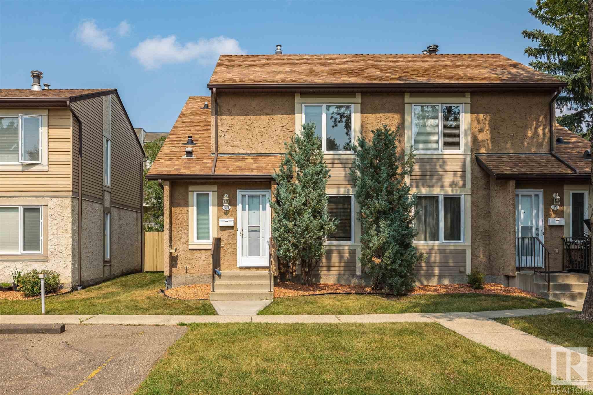 Main Photo: 20 11115 27 Avenue in Edmonton: Condominium for sale (Blue Quill)  : MLS®# E4257280