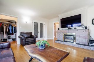 Photo 4: 3114 E PENDER Street in Vancouver: Renfrew VE House for sale (Vancouver East)  : MLS®# R2863845