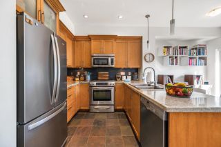 Photo 9: 246 BROOKES Street in New Westminster: Queensborough Condo for sale : MLS®# R2897577