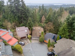 Photo 17: 5615 EAGLE Court in North Vancouver: Grouse Woods House for sale in "EAGLE NEST" : MLS®# R2862488