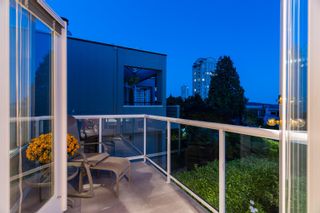 Photo 12: 2331 BELLEVUE Avenue in West Vancouver: Dundarave 1/2 Duplex for sale : MLS®# R2744849