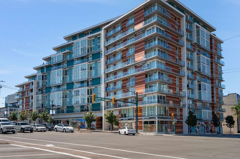 FEATURED LISTING: 709 - 180 2ND Avenue East Vancouver