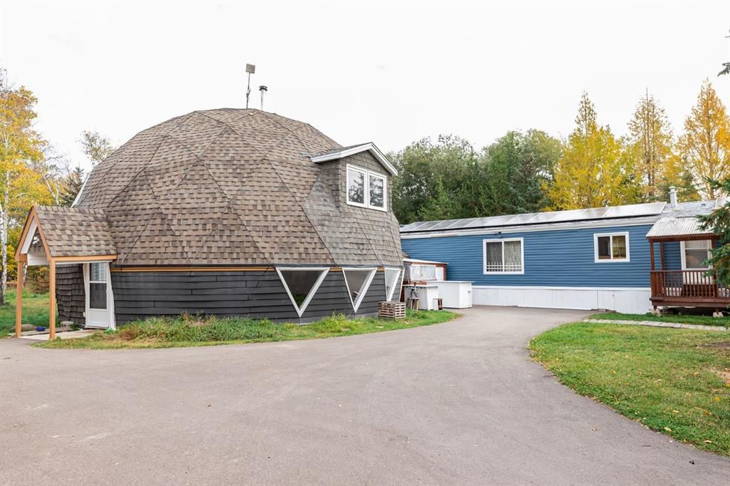 Main Photo: : Rural Lacombe County Detached for sale : MLS®# A2085727