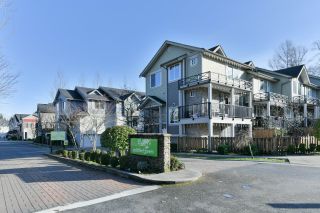 Photo 1: 75 15399 GUILDFORD Drive in Surrey: Guildford Townhouse for sale (North Surrey)  : MLS®# R2637426