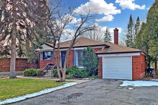 Photo 2: 260 Renforth Drive in Toronto: Markland Wood House (Bungalow) for lease (Toronto W08)  : MLS®# W5991720