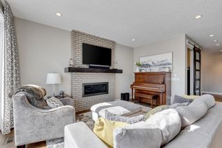 Photo 4: 61 West Grove Way SW in Calgary: West Springs Detached for sale : MLS®# A2034399