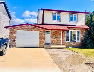 Photo 1: 145 Windsor Drive: Fort McMurray Detached for sale : MLS®# A2090880