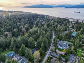 Photo 1: 1825 DRUMMOND Drive in Vancouver: Point Grey House for sale (Vancouver West)  : MLS®# R2768214