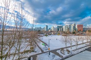 Photo 14: 409 181 W 1ST Avenue in Vancouver: False Creek Condo for sale in "Brook at Millennium Water" (Vancouver West)  : MLS®# R2741668