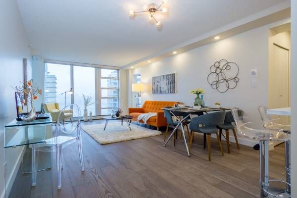 Photo 23: Photos: 1905-1228 Marinaside Cres in Vancouver: Yaletown Condo for rent