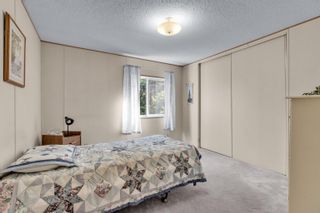 Photo 16: 31 19707 POPLAR Drive in Pitt Meadows: Central Meadows Manufactured Home for sale in "Meadow Highlands" : MLS®# R2840329