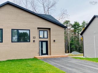 Photo 24: 32 Heckmans Avenue in Bridgewater: 405-Lunenburg County Residential for sale (South Shore)  : MLS®# 202222325