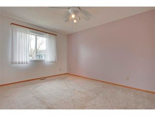 Photo 14: 43 LINCOLN Manor SW in Calgary: Lincoln Park House for sale : MLS®# C4008792